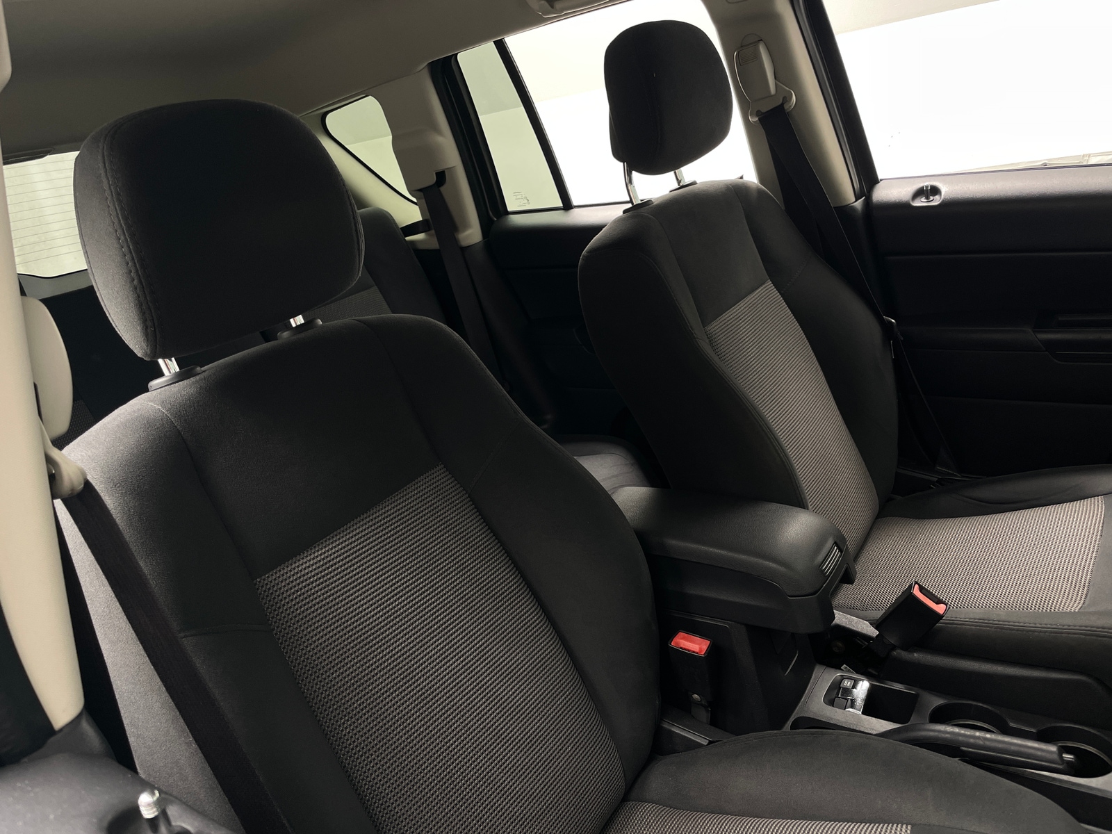 Thumbnail: 2014 Jeep Compass - 2