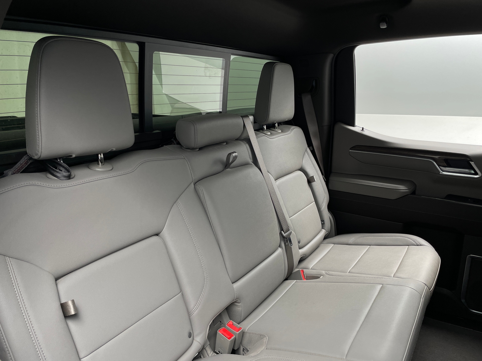 Thumbnail: 2025 Chevrolet Silverado 1500 - 6