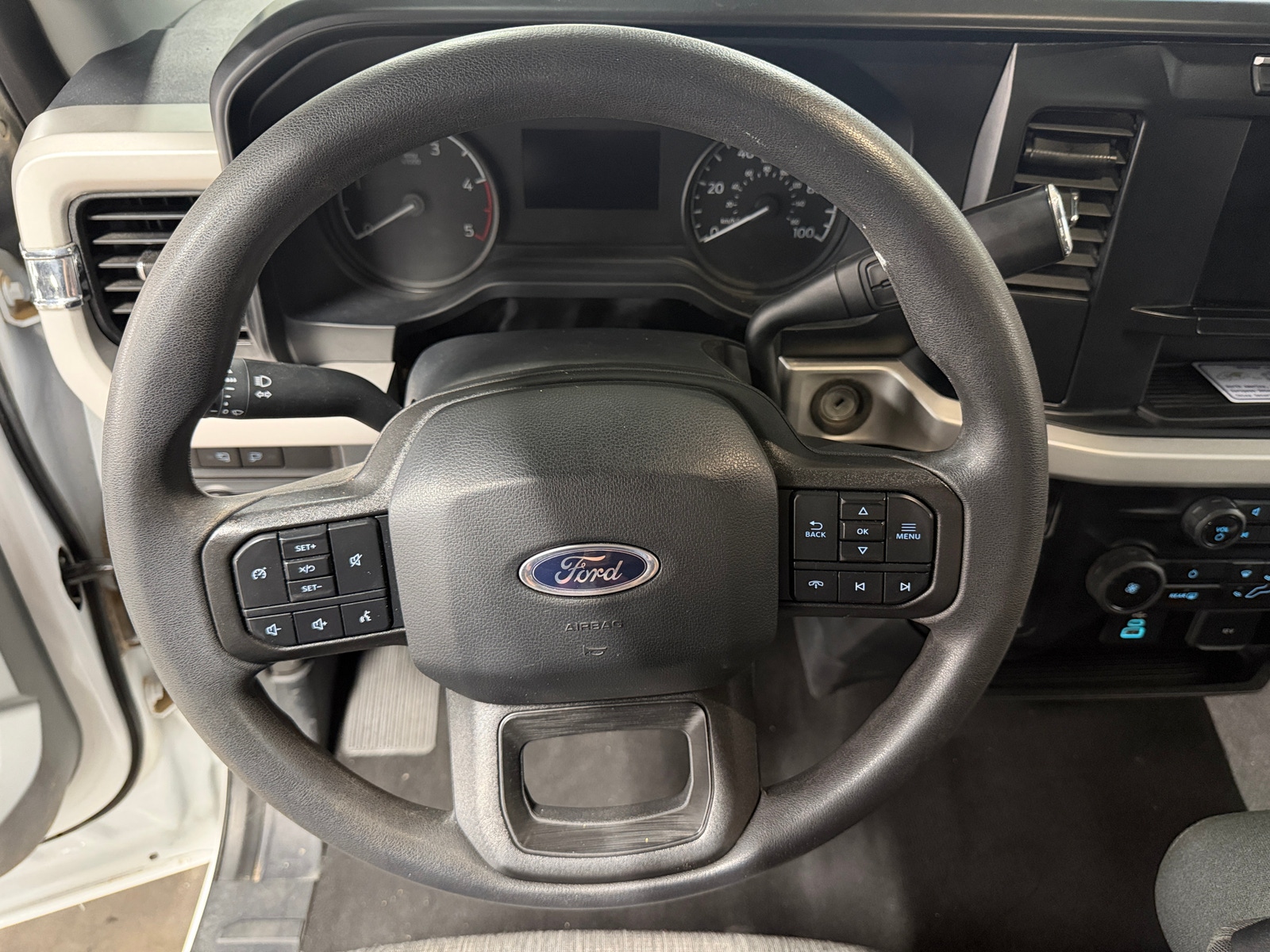 Thumbnail: 2024 Ford Econoline - 5