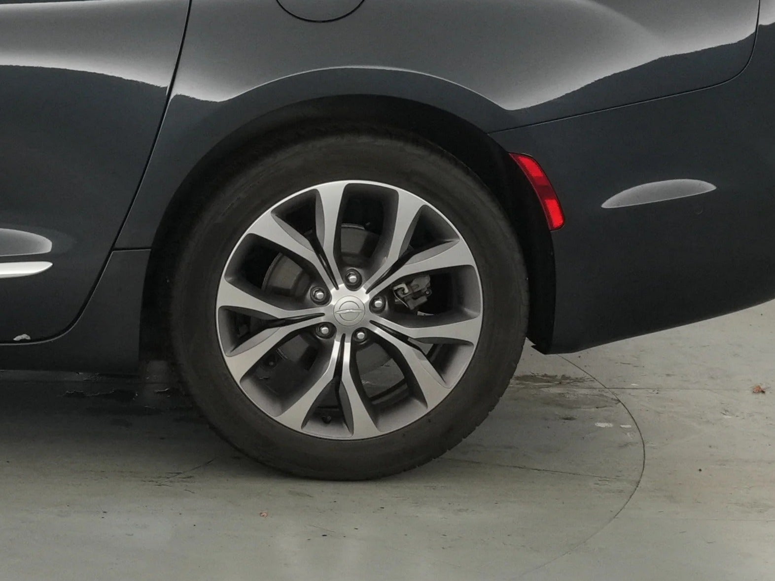 2019 Chrysler Pacifica Limited - Photo 19
