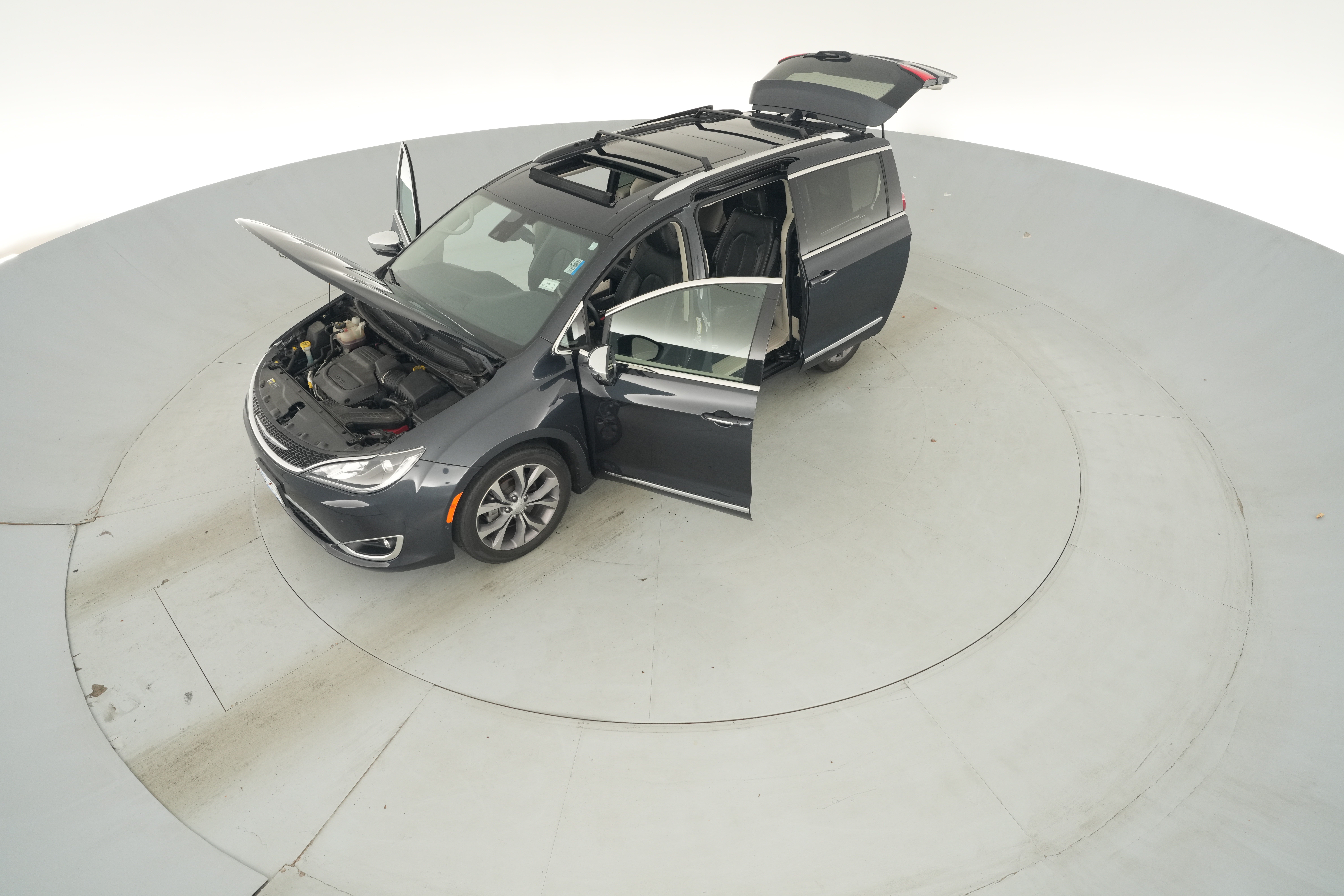2019 Chrysler Pacifica Limited - Photo 47