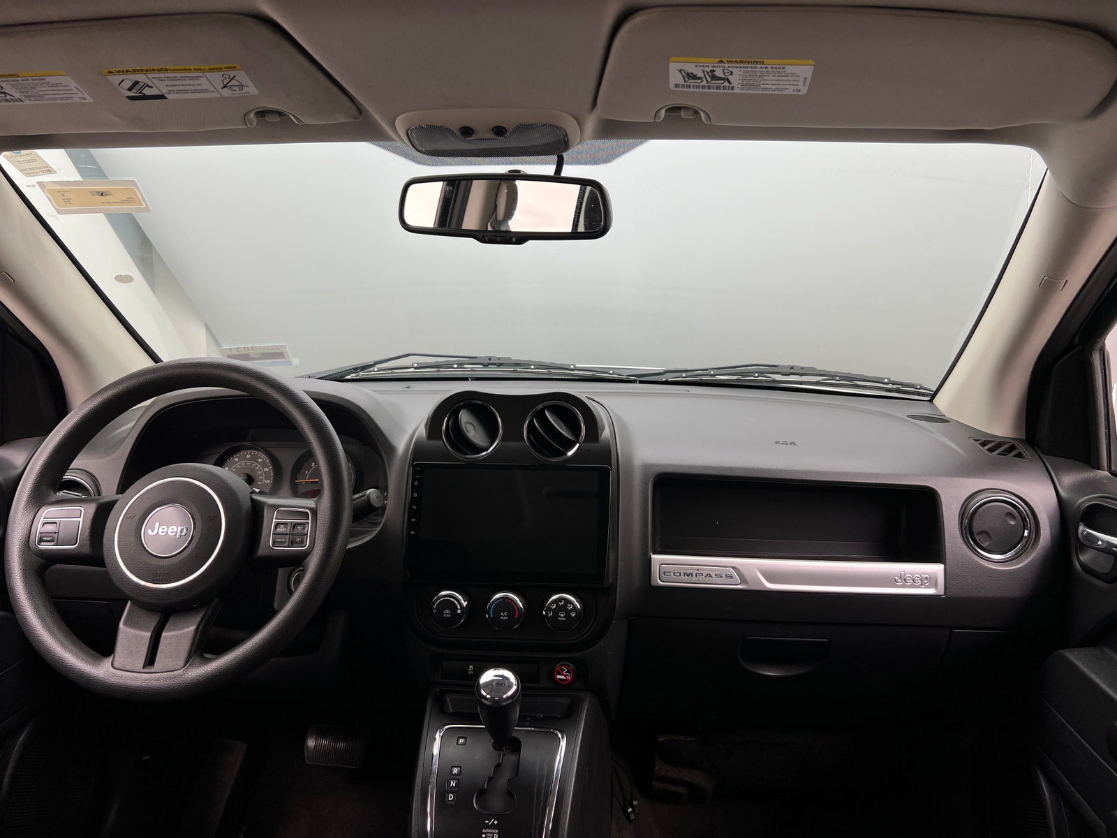 Thumbnail: 2016 Jeep Compass - 3