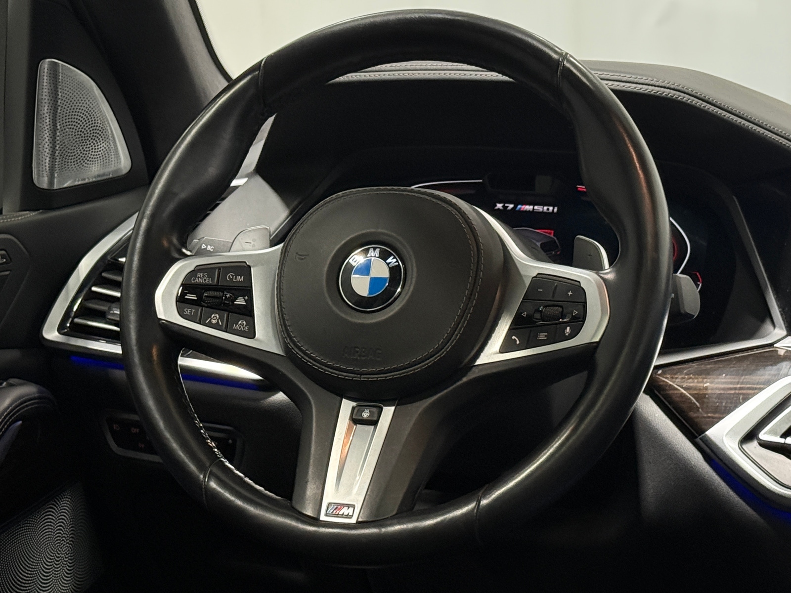 Thumbnail: 2021 BMW X7 - 4