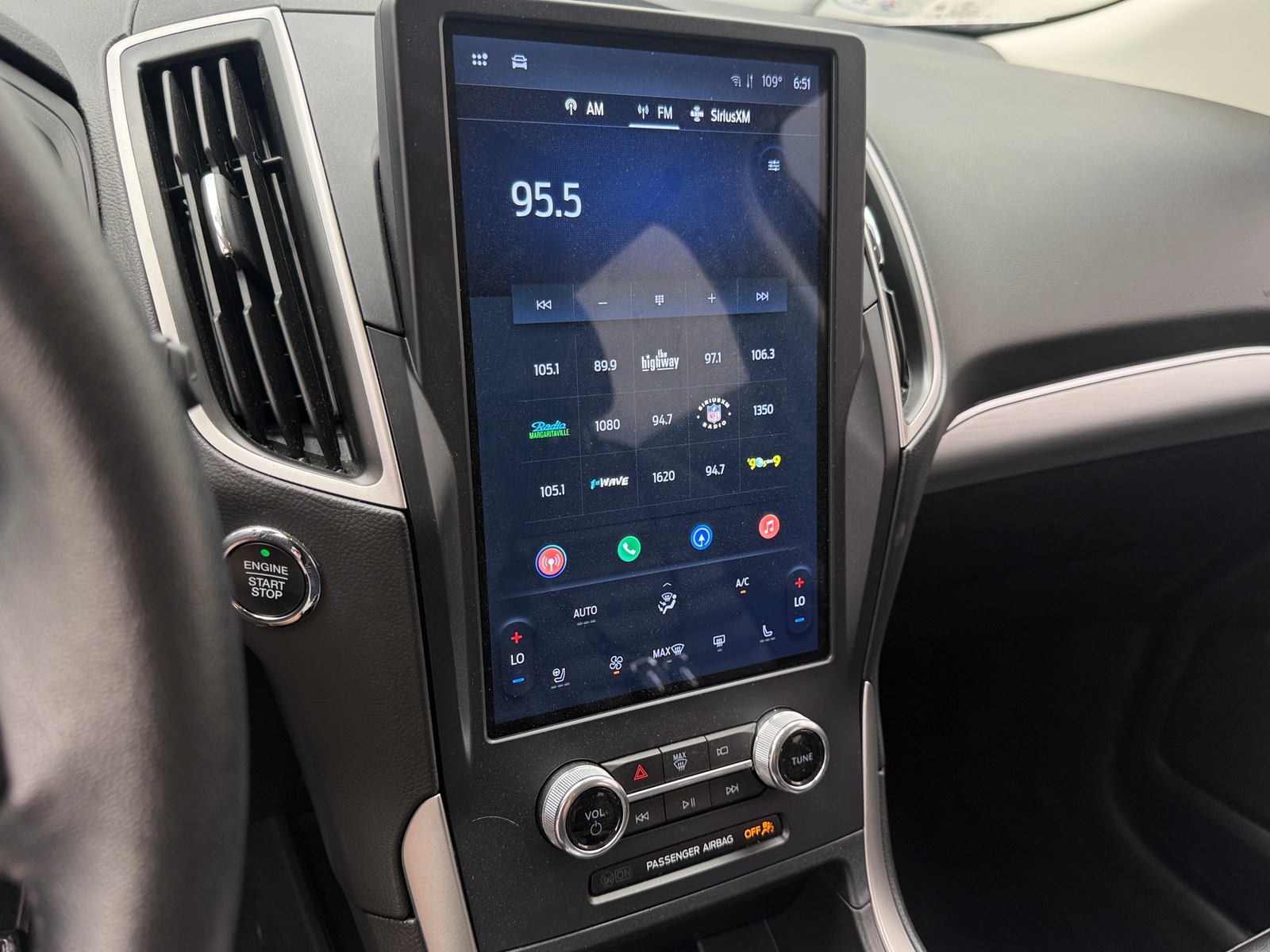 Thumbnail: 2022 Ford Edge - 3