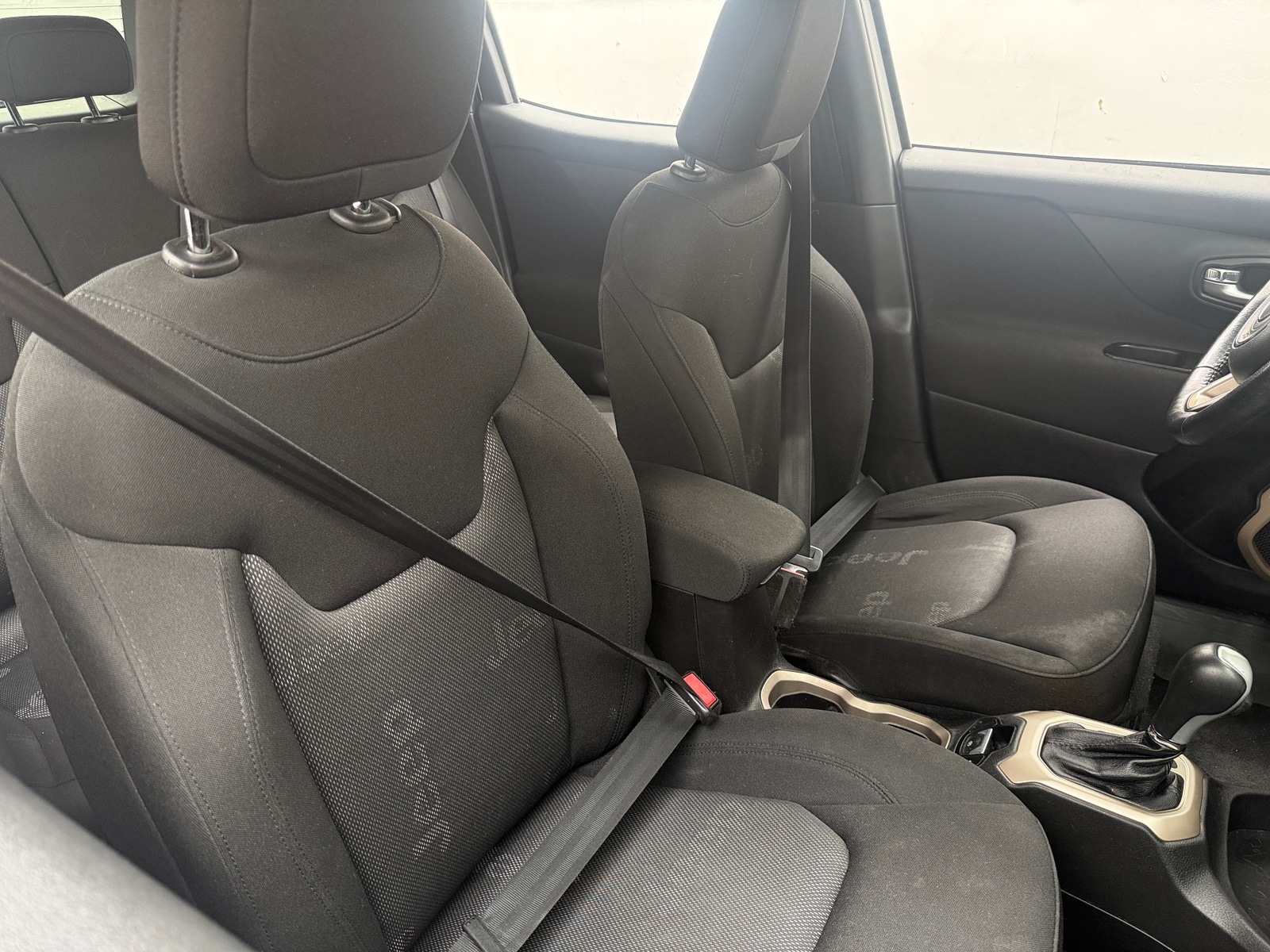 Thumbnail: 2016 Jeep Renegade - 2