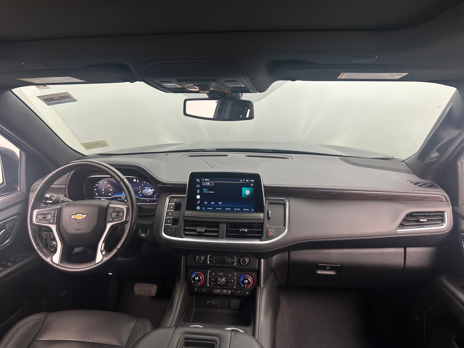 Thumbnail: 2022 Chevrolet Tahoe - 2