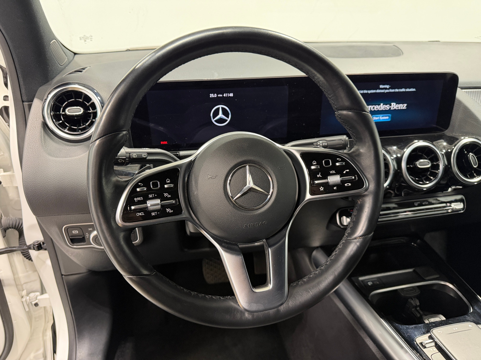 Thumbnail: 2023 Mercedes-Benz GLA - 4