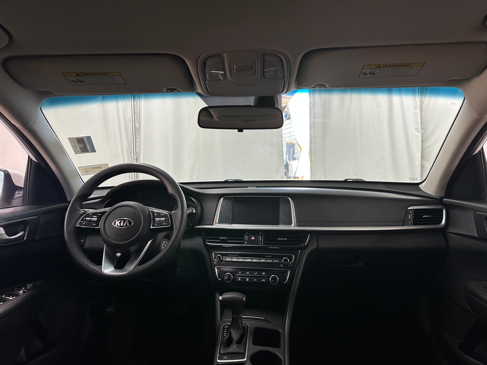 Thumbnail: 2019 Kia Optima - 3