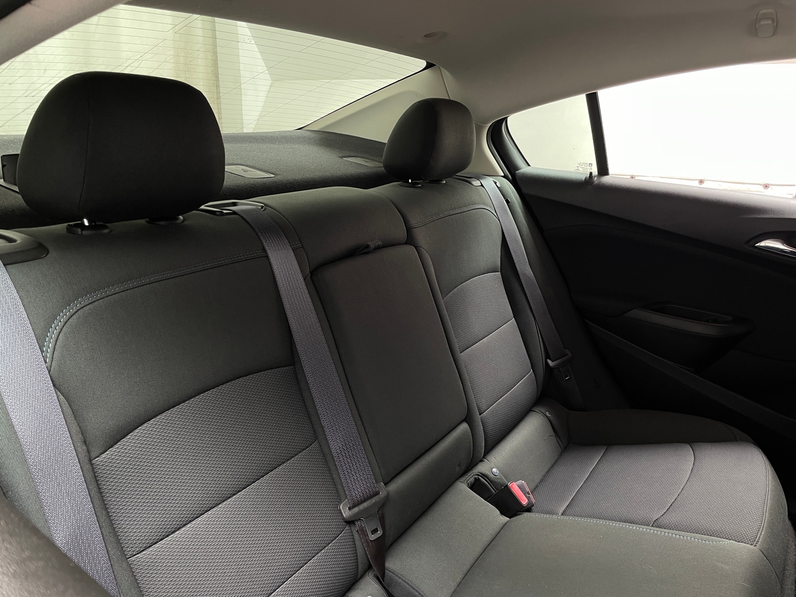 Thumbnail: 2017 Chevrolet Cruze - 6