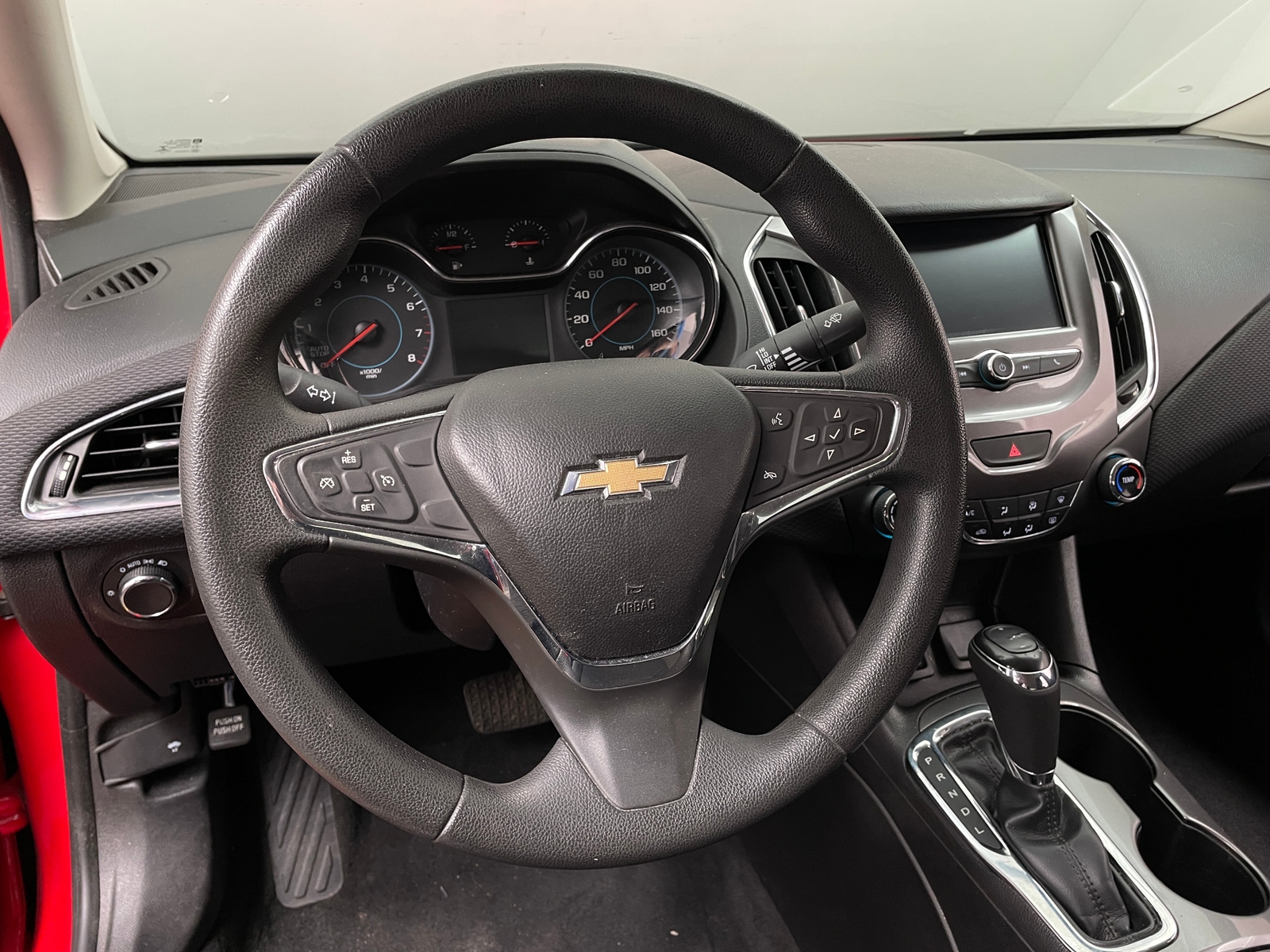 Thumbnail: 2017 Chevrolet Cruze - 5