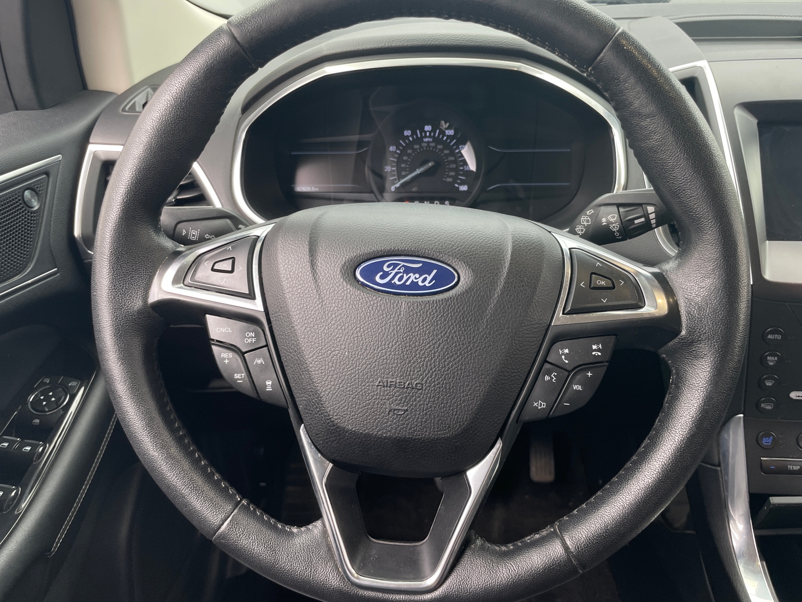 Thumbnail: 2020 Ford Edge - 4