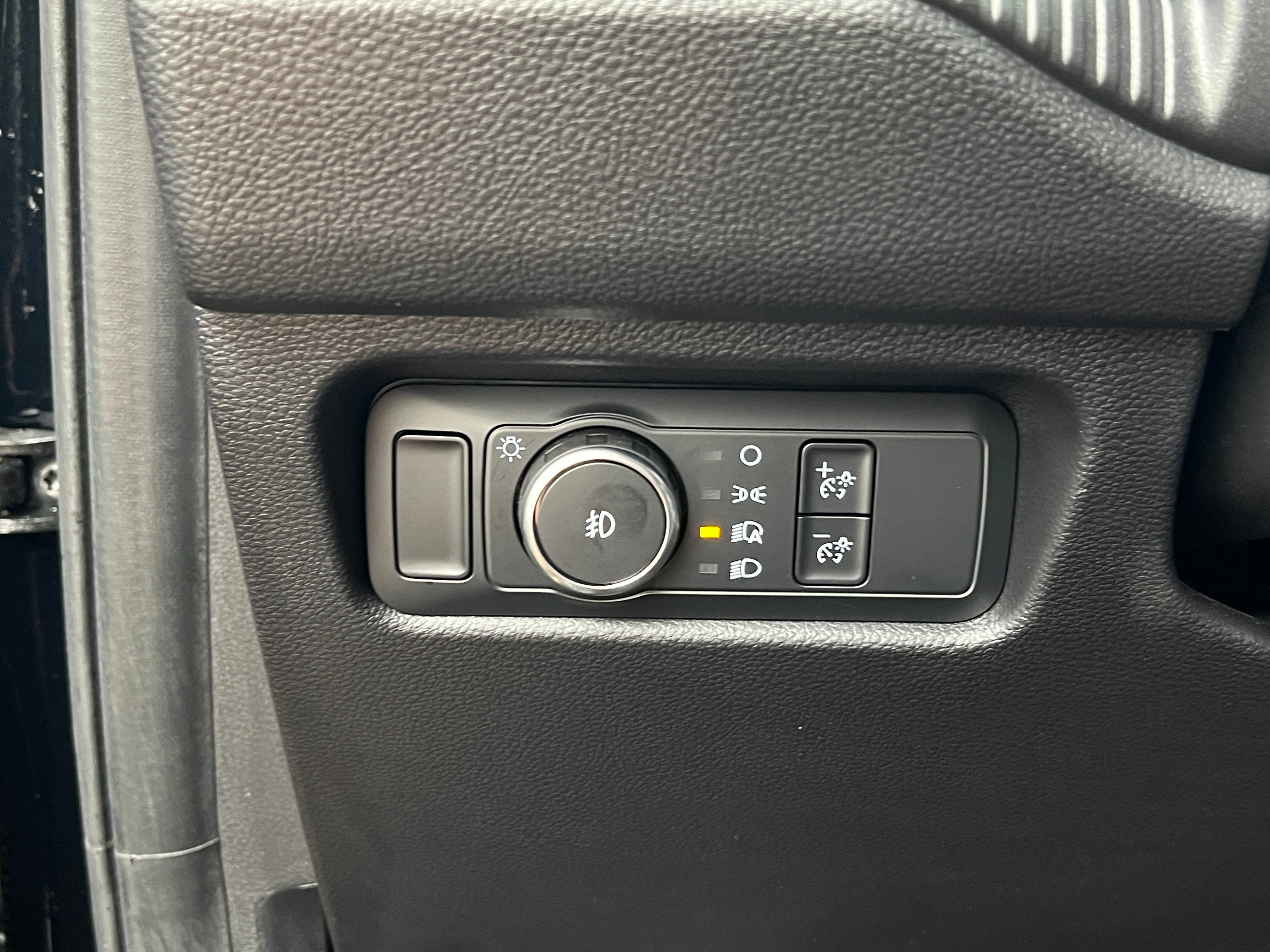 2025 Ford Ranger Lariat - Photo 11