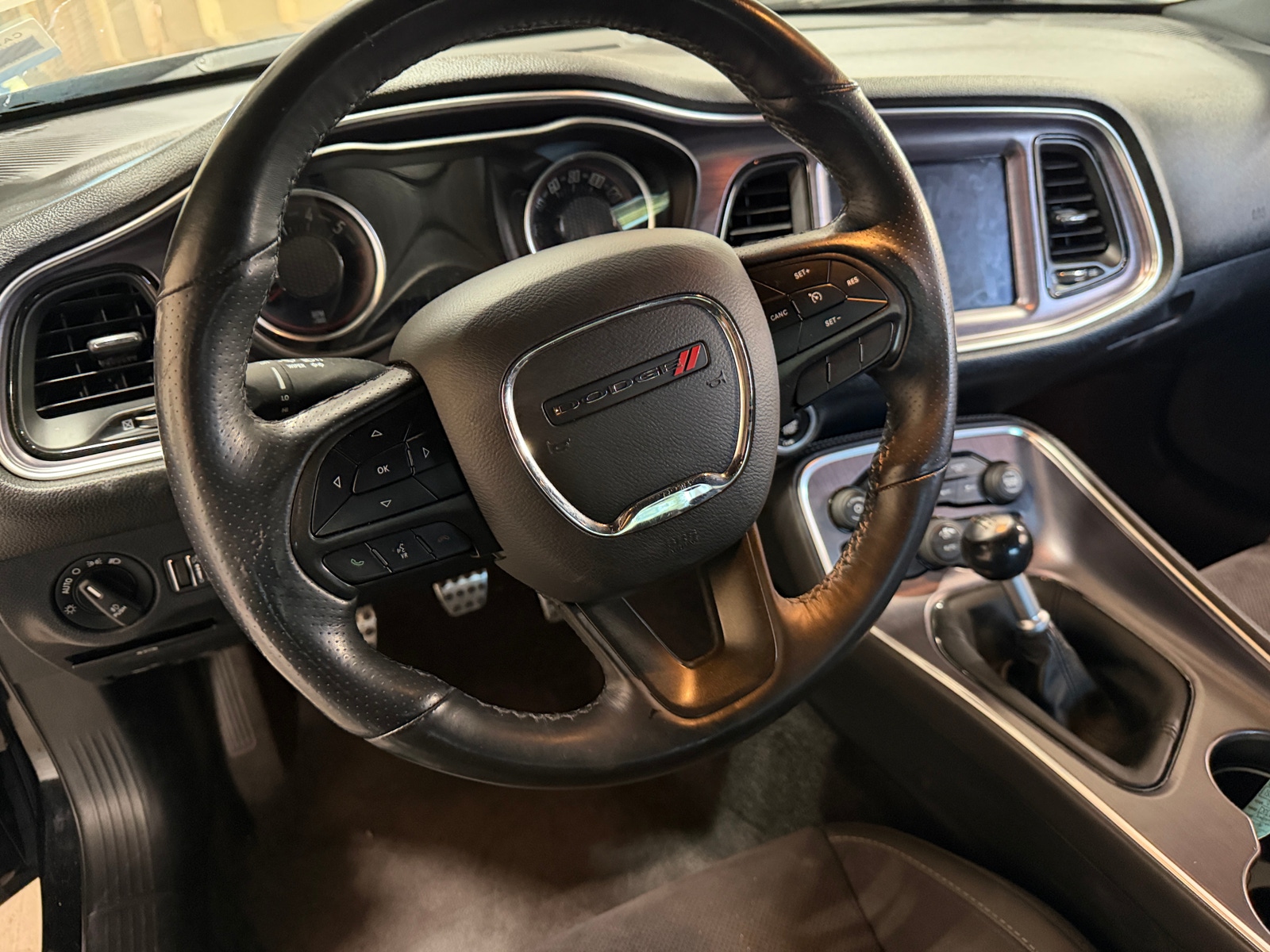 Thumbnail: 2018 Dodge Challenger - 3