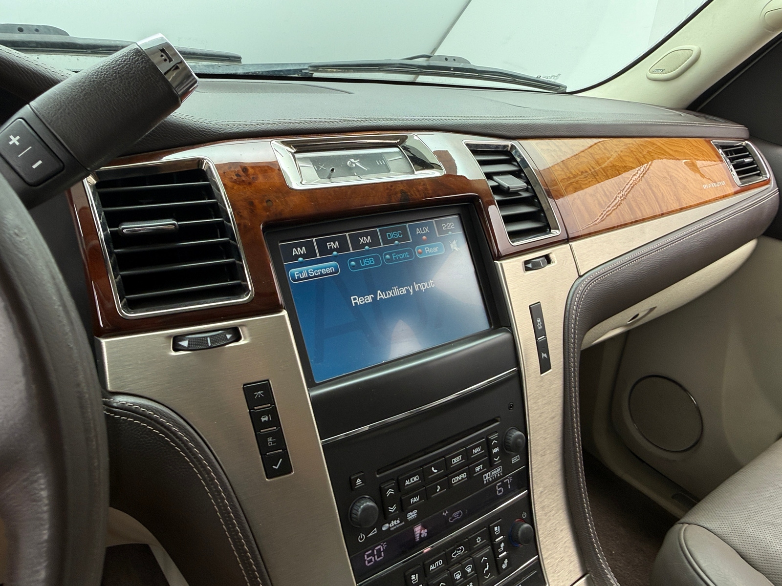 Thumbnail: 2012 Cadillac Escalade - 3