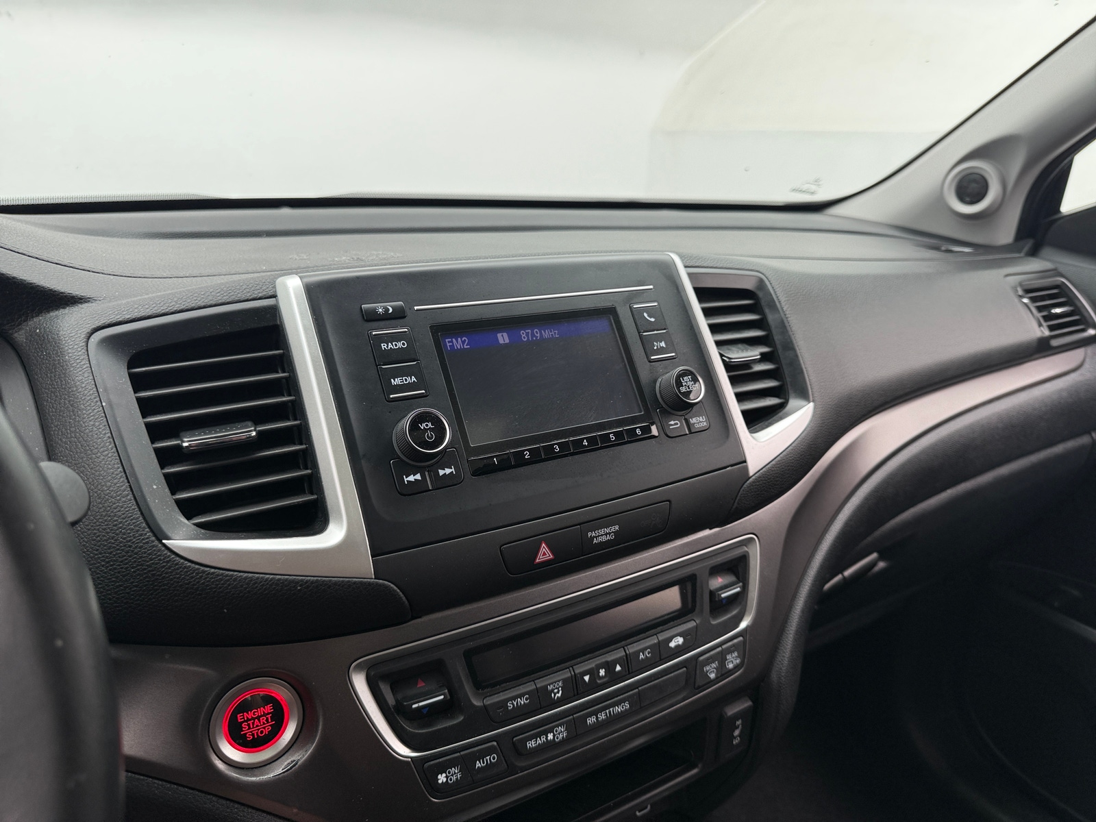 Thumbnail: 2019 Honda Ridgeline - 3