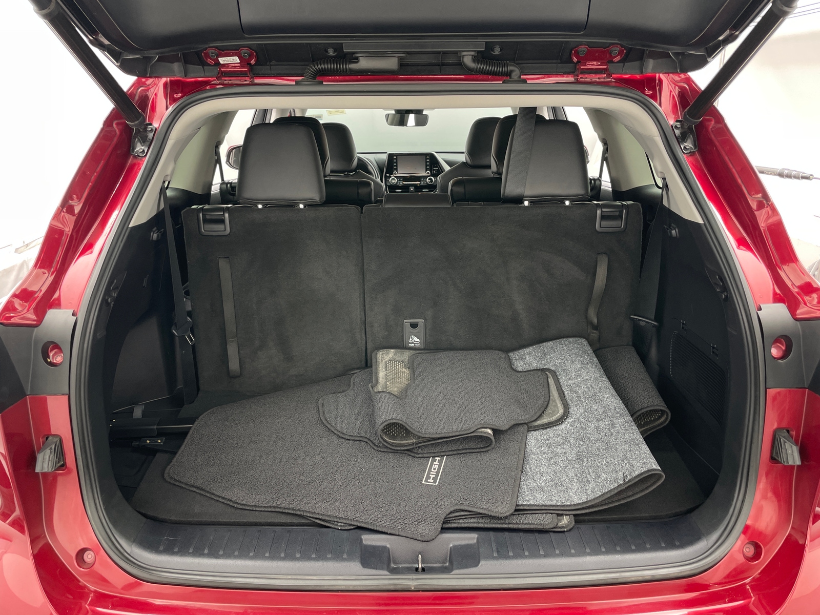 Thumbnail: 2021 Toyota Highlander - 6