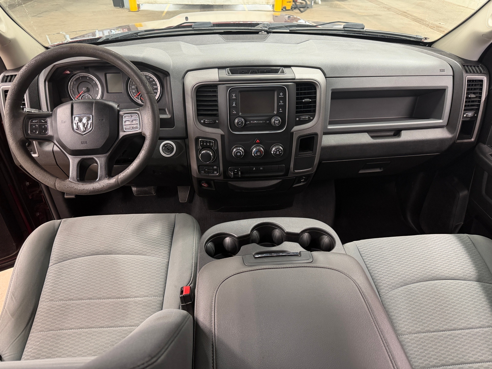 Thumbnail: 2019 RAM 1500 Classic - 2