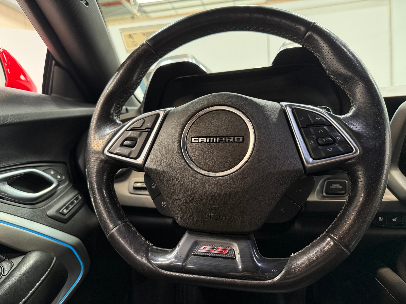 Thumbnail: 2019 Chevrolet Camaro - 4