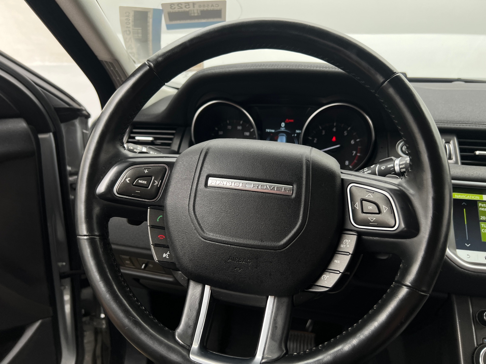 Thumbnail: 2018 Land Rover Range Rover Evoque - 4