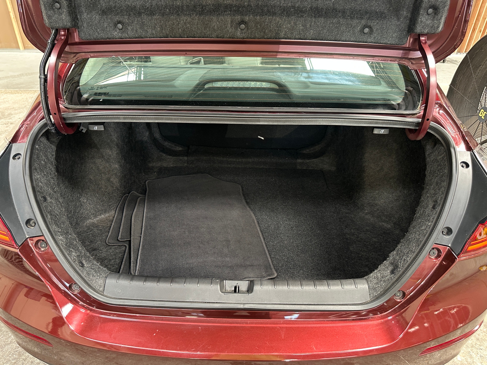 Thumbnail: 2019 Honda Insight - 6