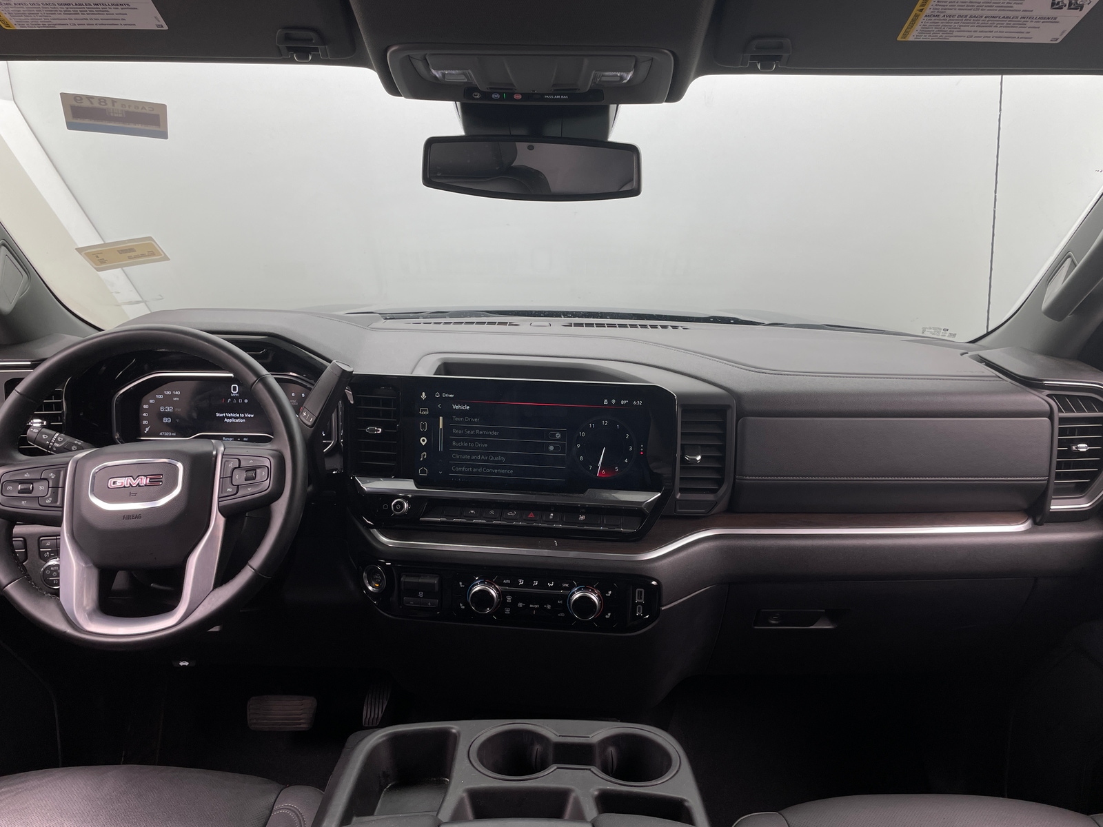 Thumbnail: 2025 GMC Sierra 1500 - 2