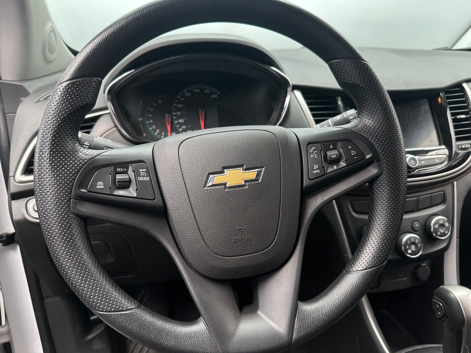Thumbnail: 2020 Chevrolet Trax - 5