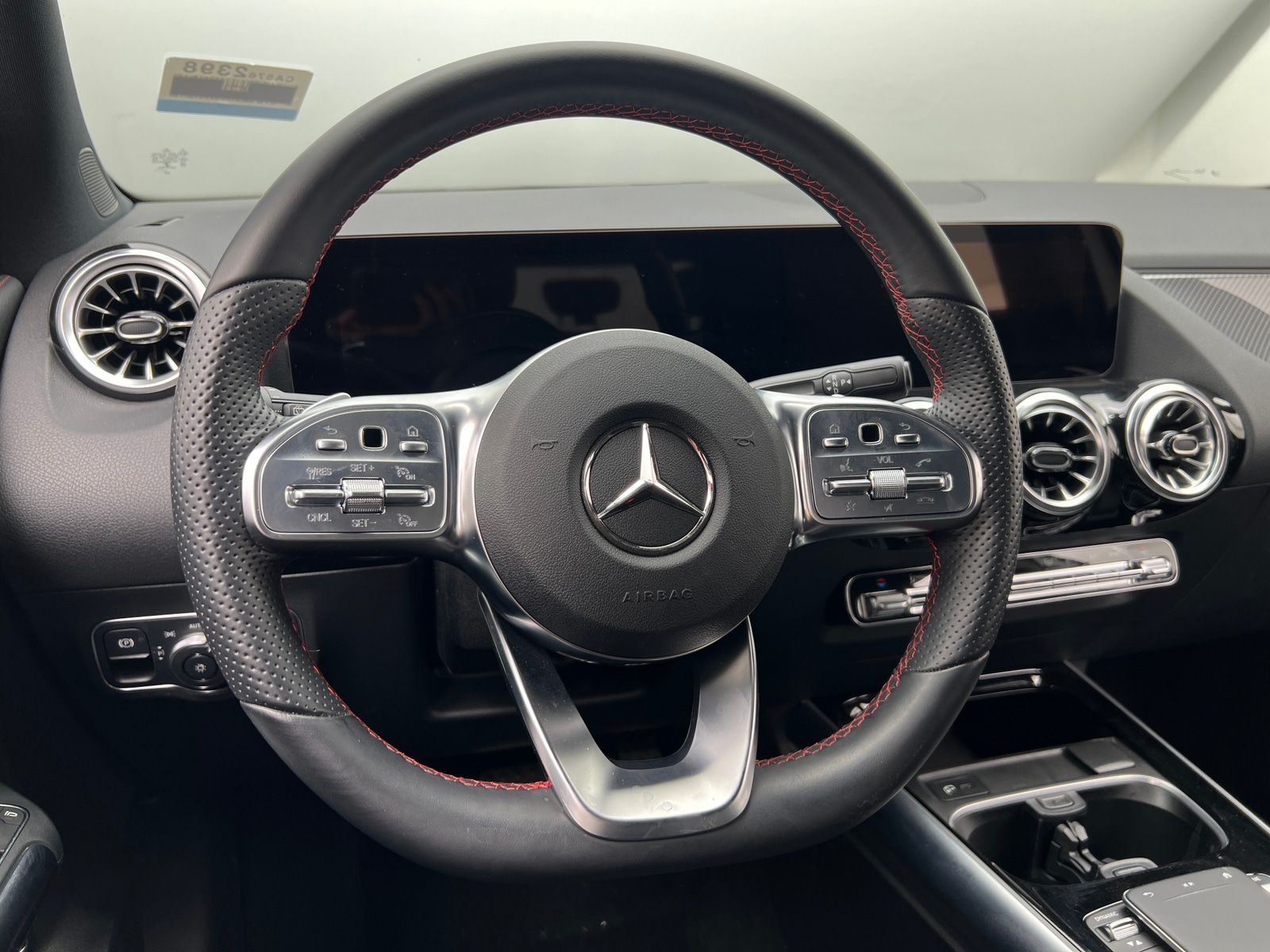 Thumbnail: 2023 Mercedes-Benz GLA - 4