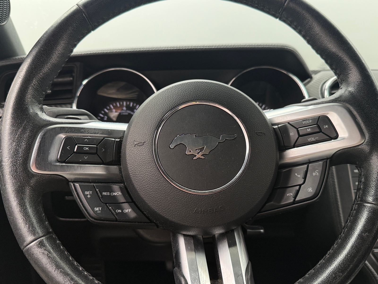 Thumbnail: 2017 Ford Mustang - 4