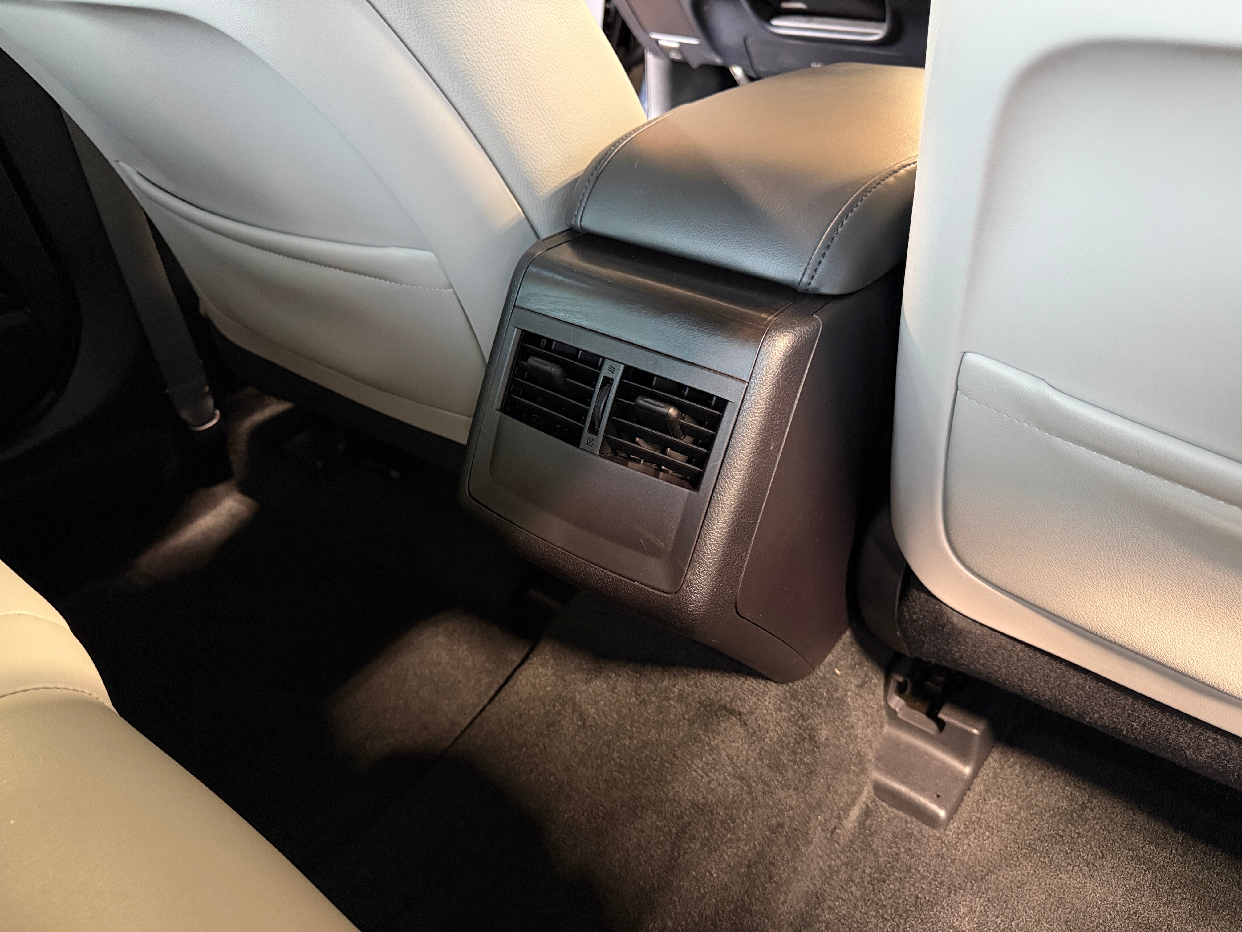 2017 Toyota Avalon XLE Premium - Photo 5