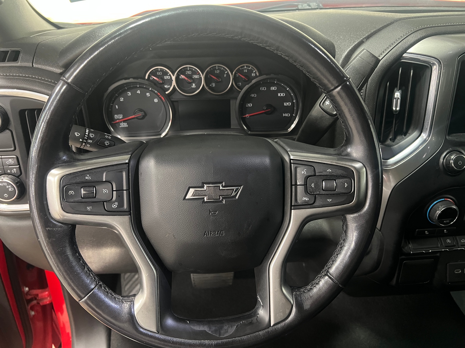 Thumbnail: 2021 Chevrolet Silverado 1500 - 5