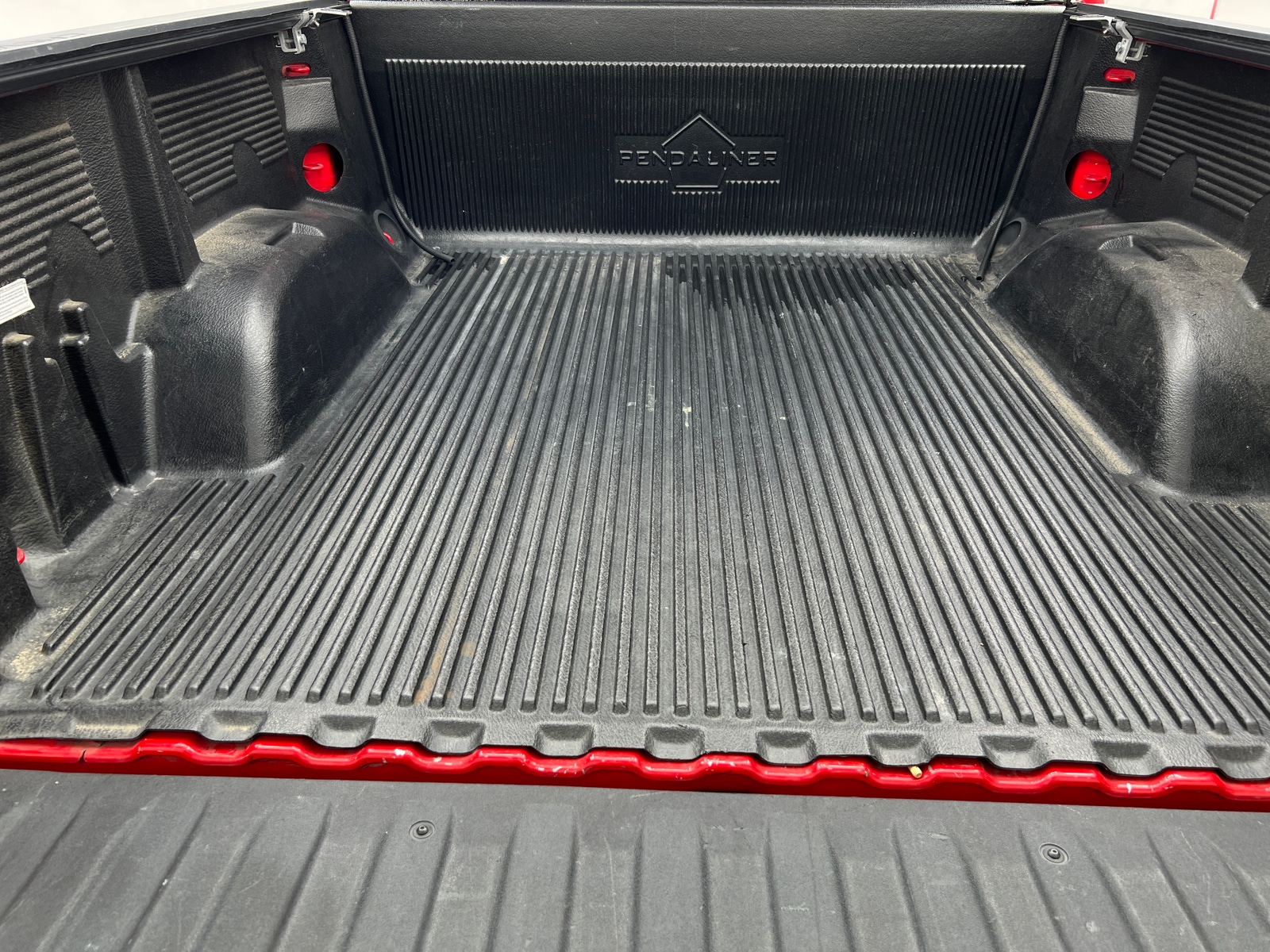 Thumbnail: 2021 Chevrolet Silverado 1500 - 7