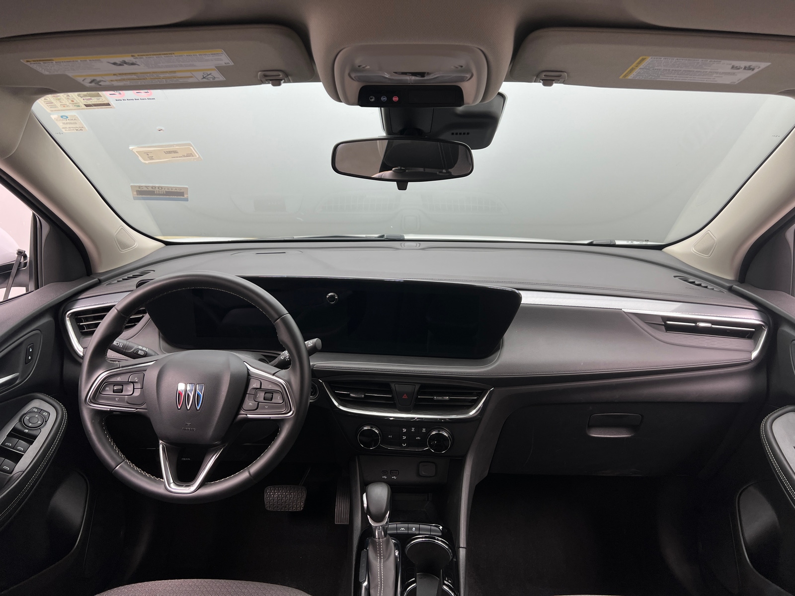 Thumbnail: 2025 Buick Encore GX - 3