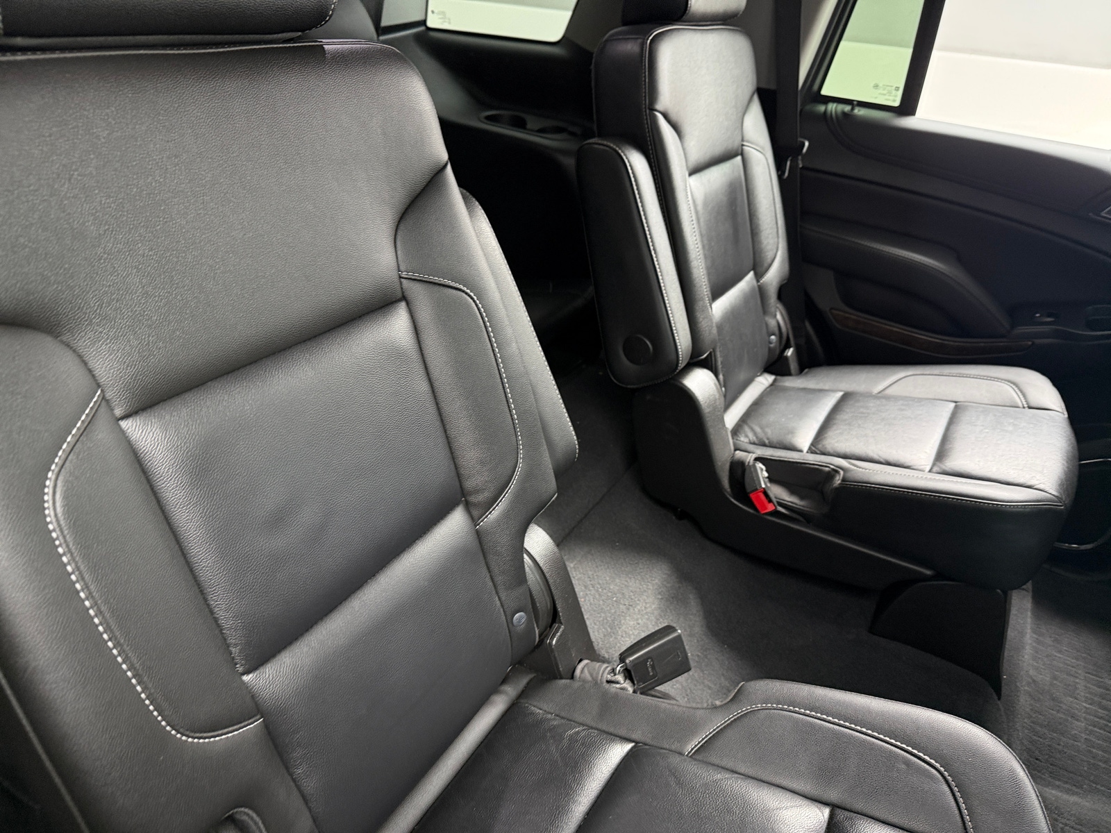 Thumbnail: 2019 Chevrolet Tahoe - 5
