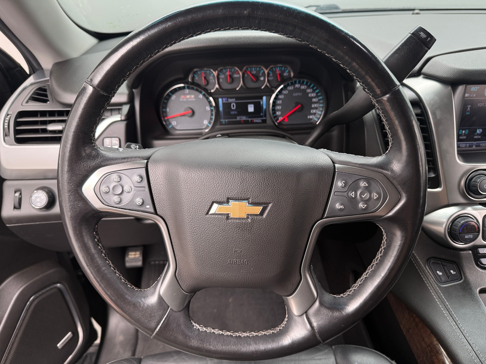 Thumbnail: 2019 Chevrolet Tahoe - 4