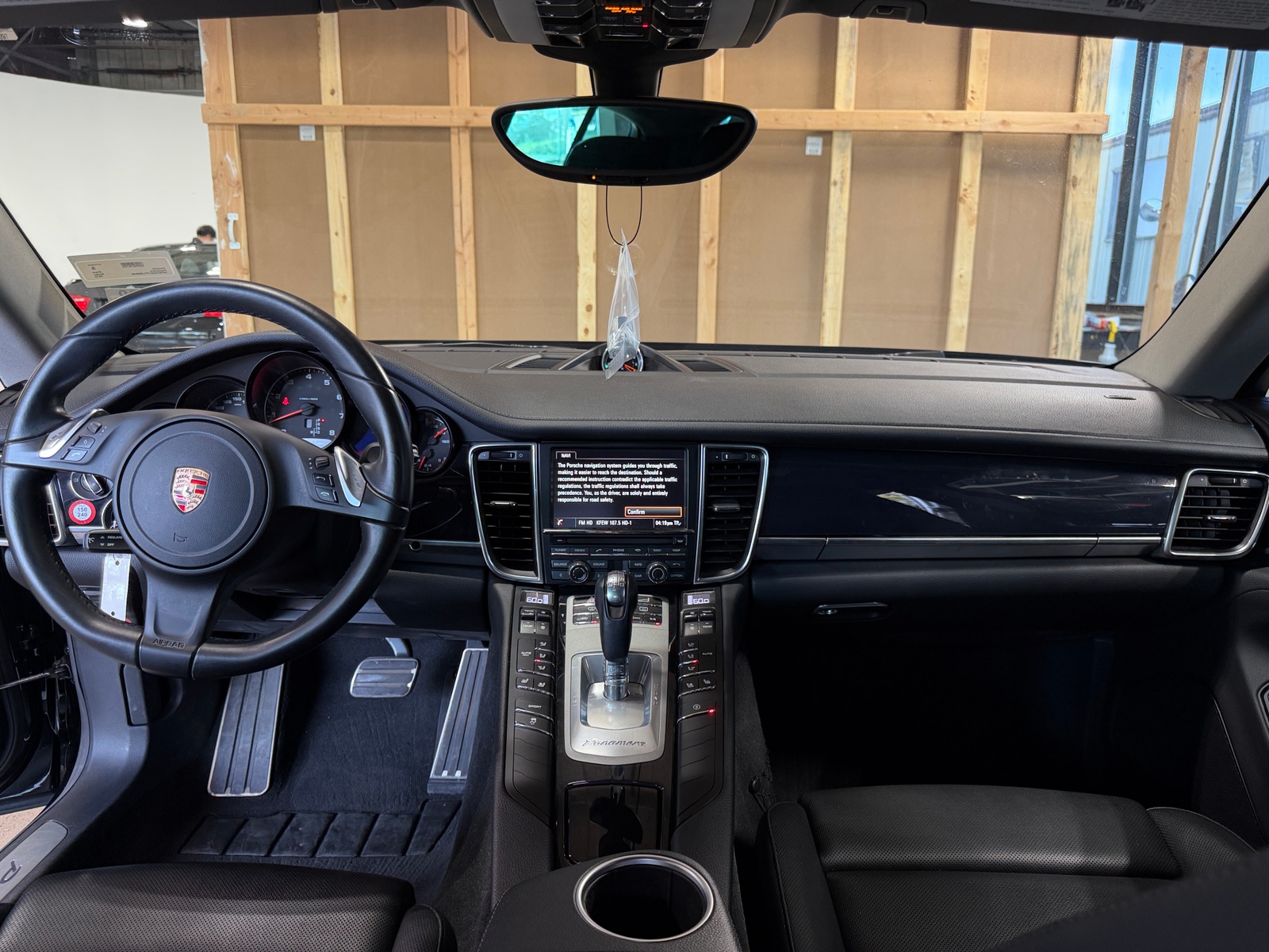 Thumbnail: 2015 Porsche Panamera - 2