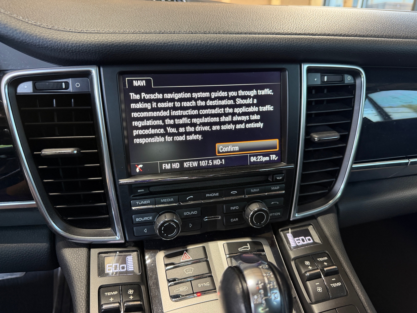 Thumbnail: 2015 Porsche Panamera - 3