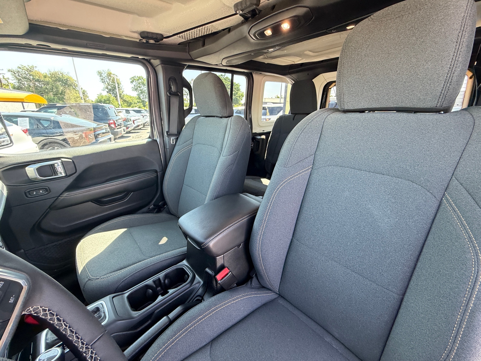 Thumbnail: 2025 Jeep Wrangler - 2