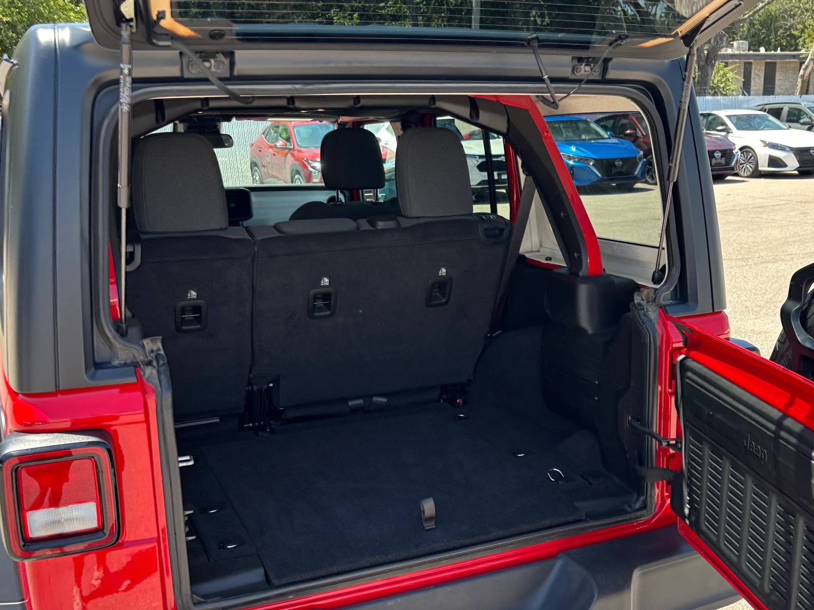 Thumbnail: 2025 Jeep Wrangler - 7