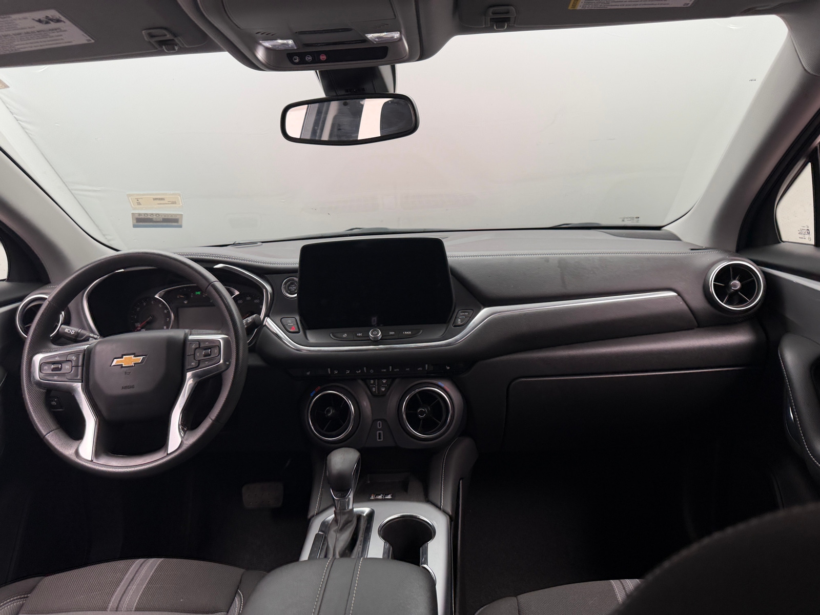 Thumbnail: 2023 Chevrolet Blazer - 3