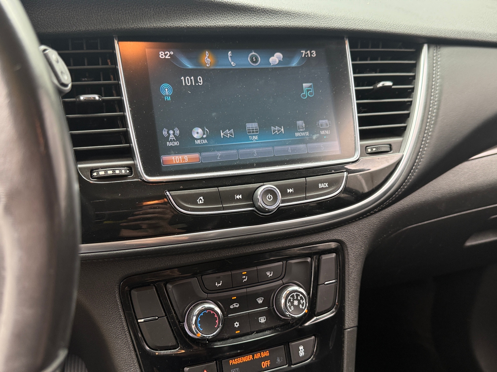 Thumbnail: 2019 Buick Encore - 3