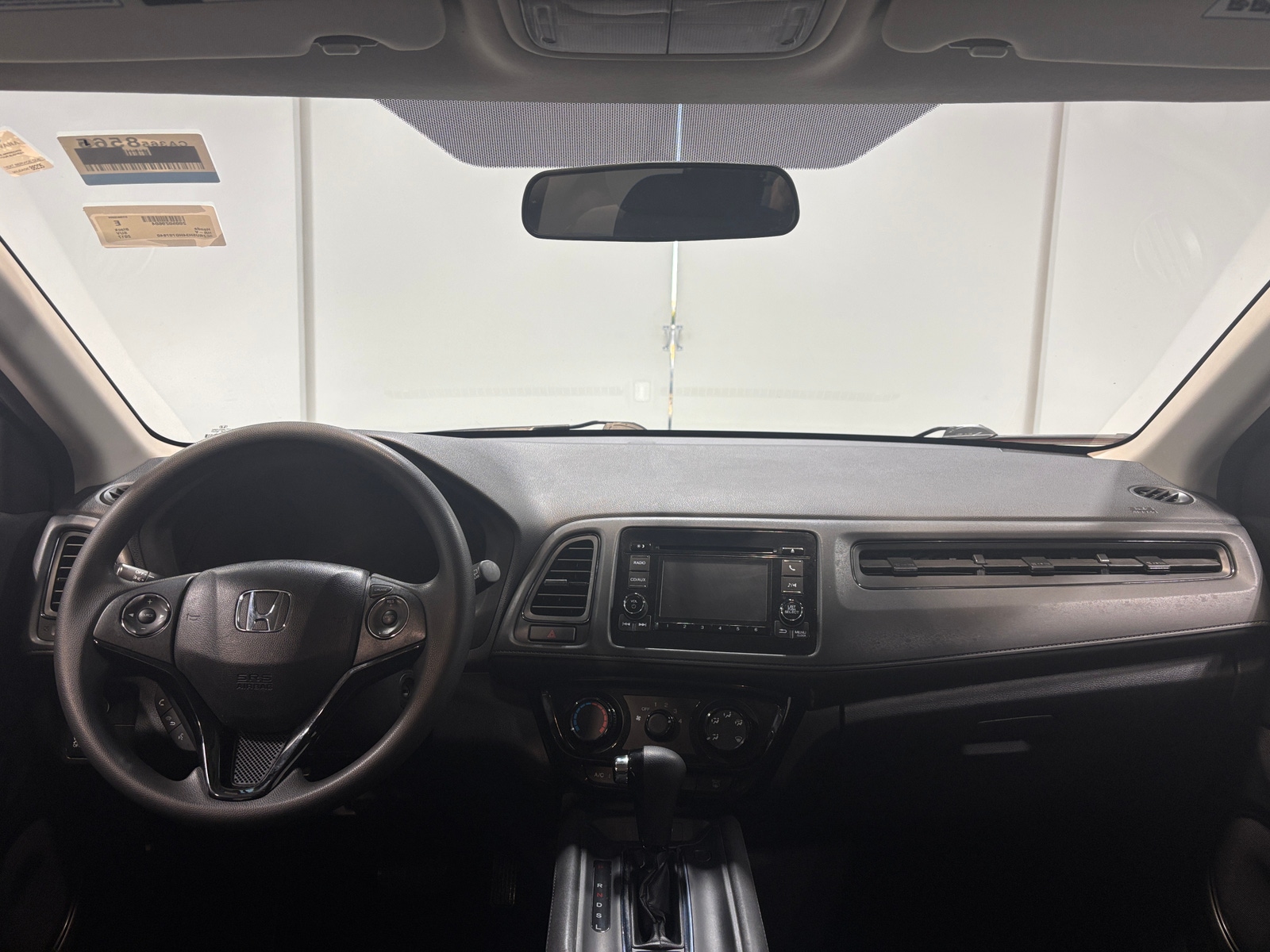 Thumbnail: 2017 Honda HR-V - 3