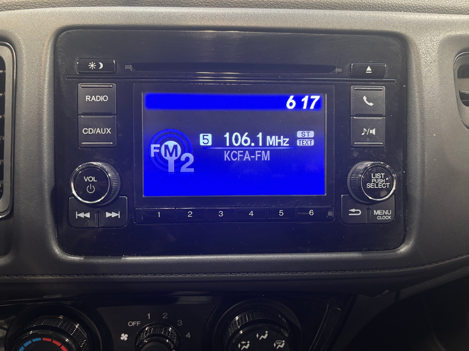 Thumbnail: 2017 Honda HR-V - 4