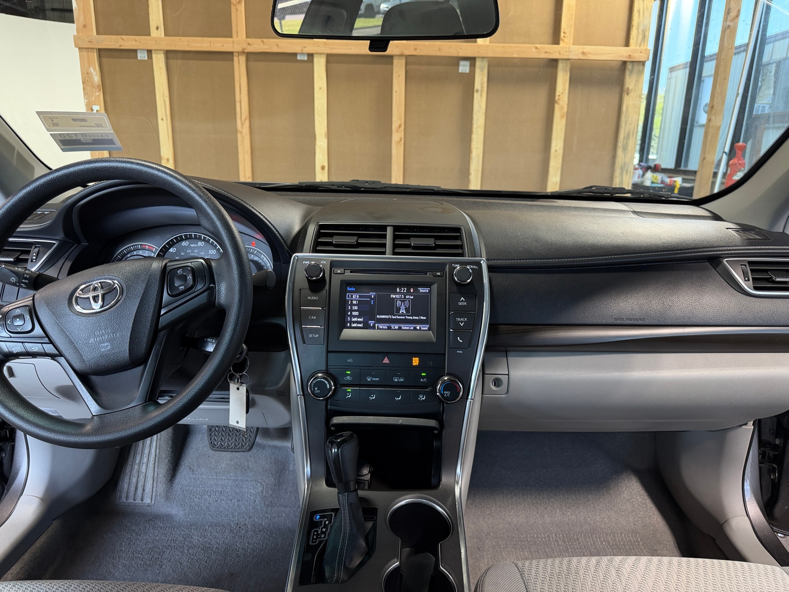 Thumbnail: 2015 Toyota Camry - 3
