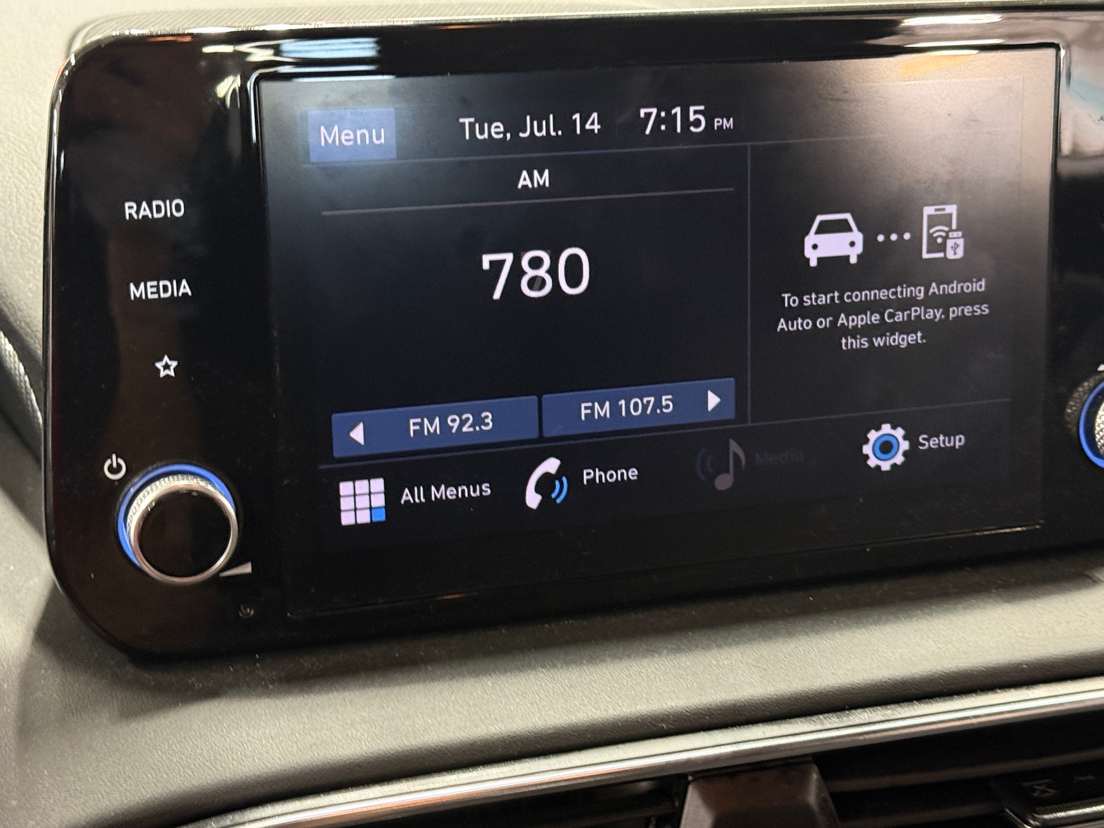 Thumbnail: 2023 Hyundai Santa Fe - 4