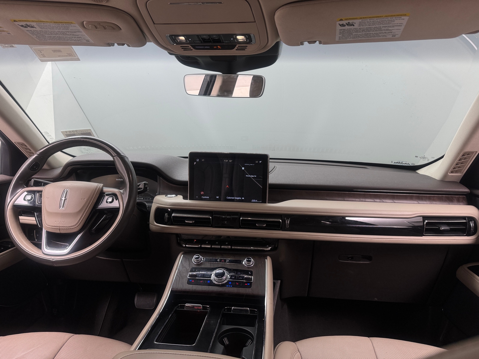 Thumbnail: 2020 Lincoln Aviator - 2