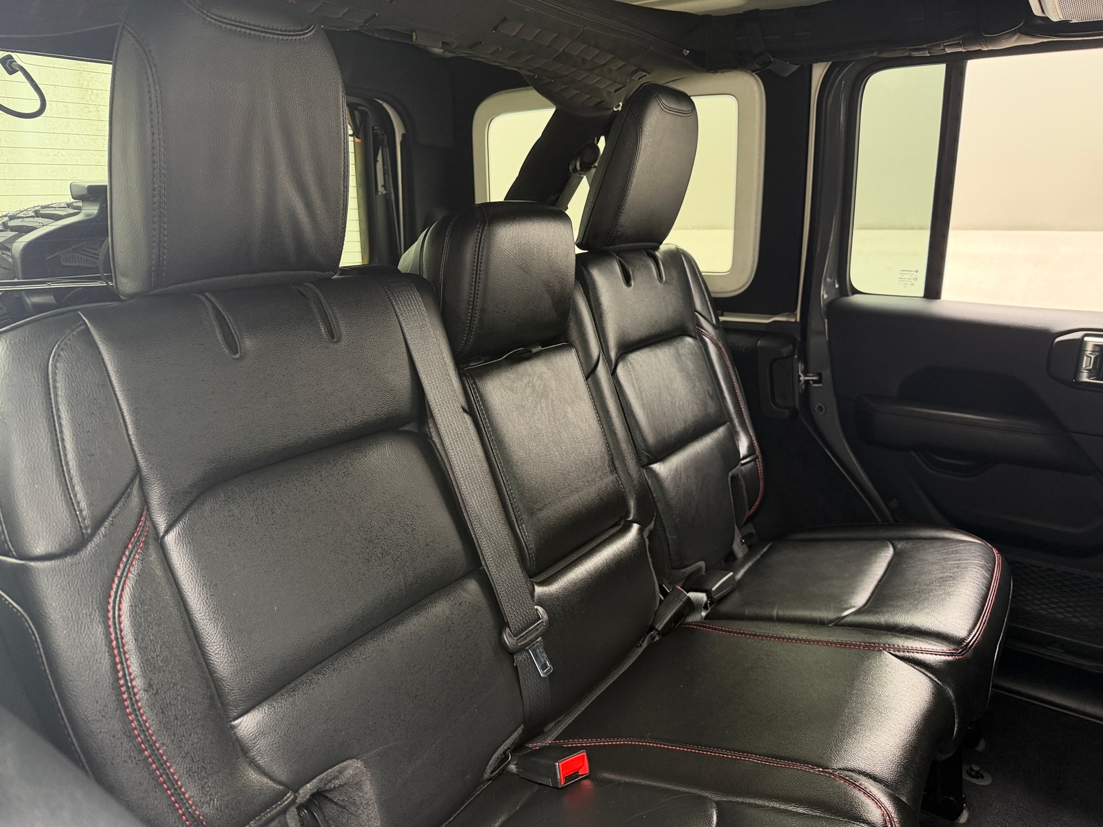 Thumbnail: 2019 Jeep Wrangler - 5