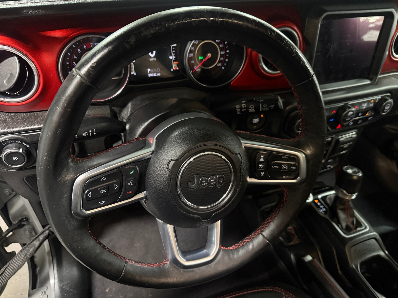 Thumbnail: 2019 Jeep Wrangler - 4