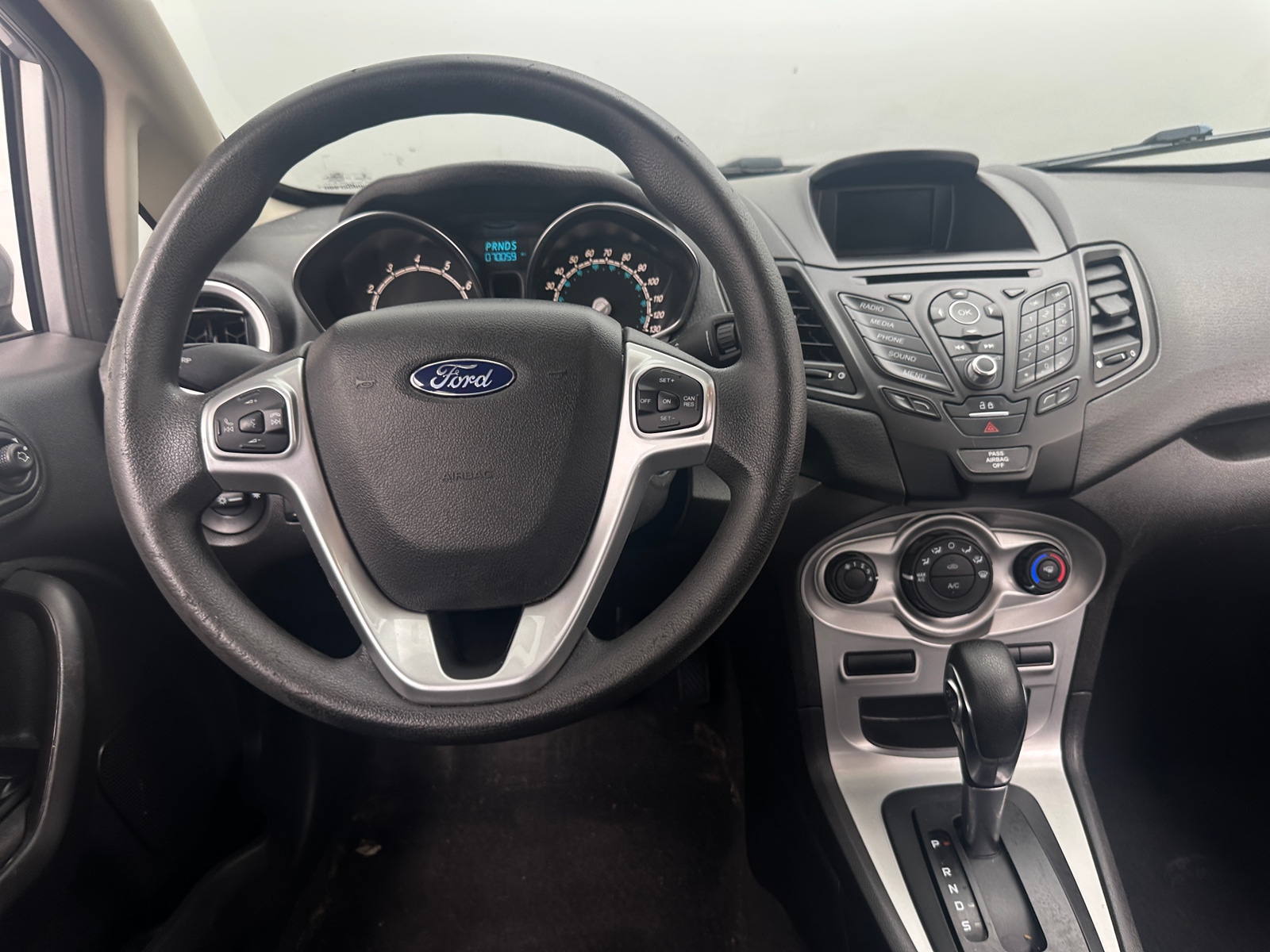 Thumbnail: 2018 Ford Fiesta - 5