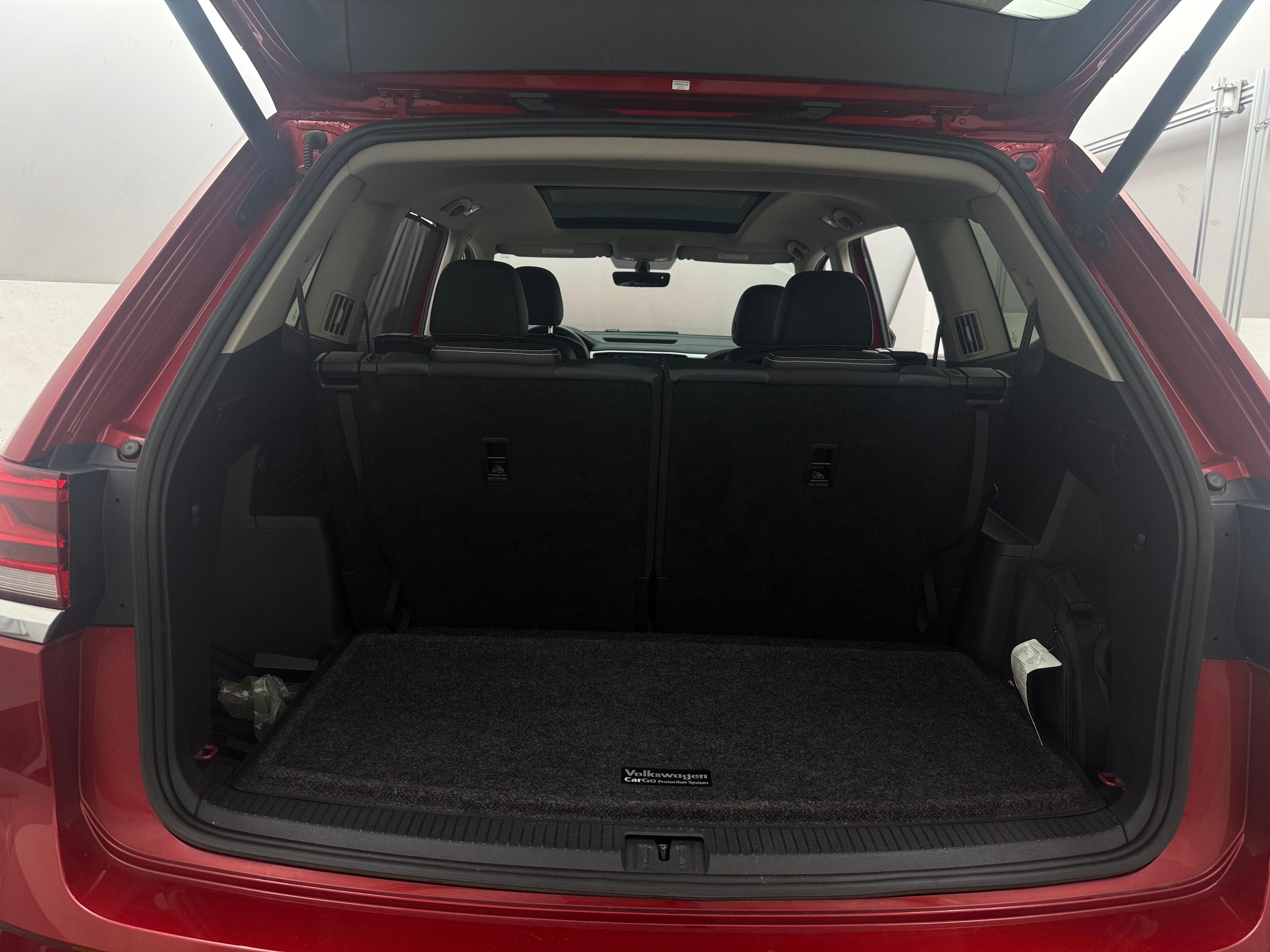 2022 Volkswagen Atlas SE w/Tech - Photo 9