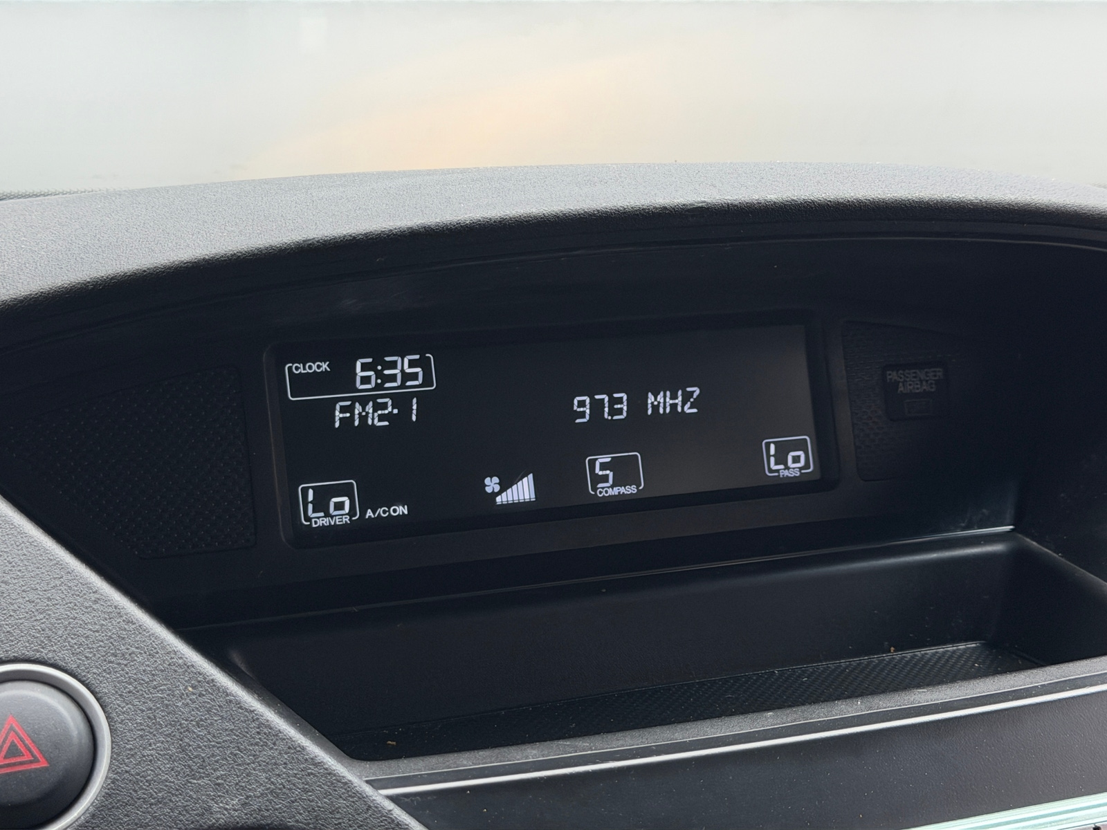 Thumbnail: 2011 Honda Pilot - 3